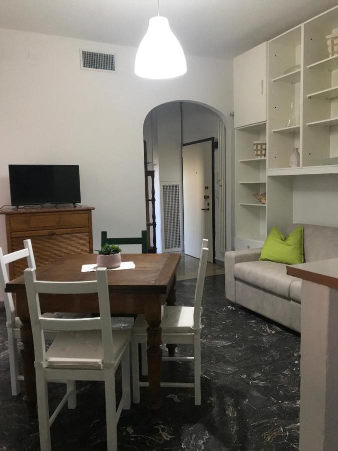 A Casa Di Giancarla Apartment Bologna Bagian luar foto